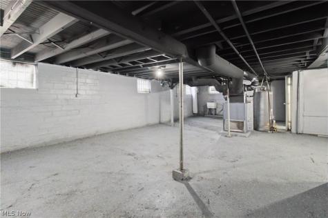 3582 W 126th Street Cleveland OH 44111
