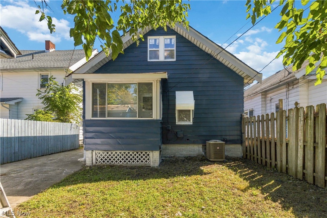 3582 W 126th Street Cleveland OH 44111