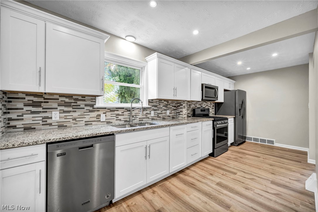7623 Macedonia Road Oakwood OH 44146