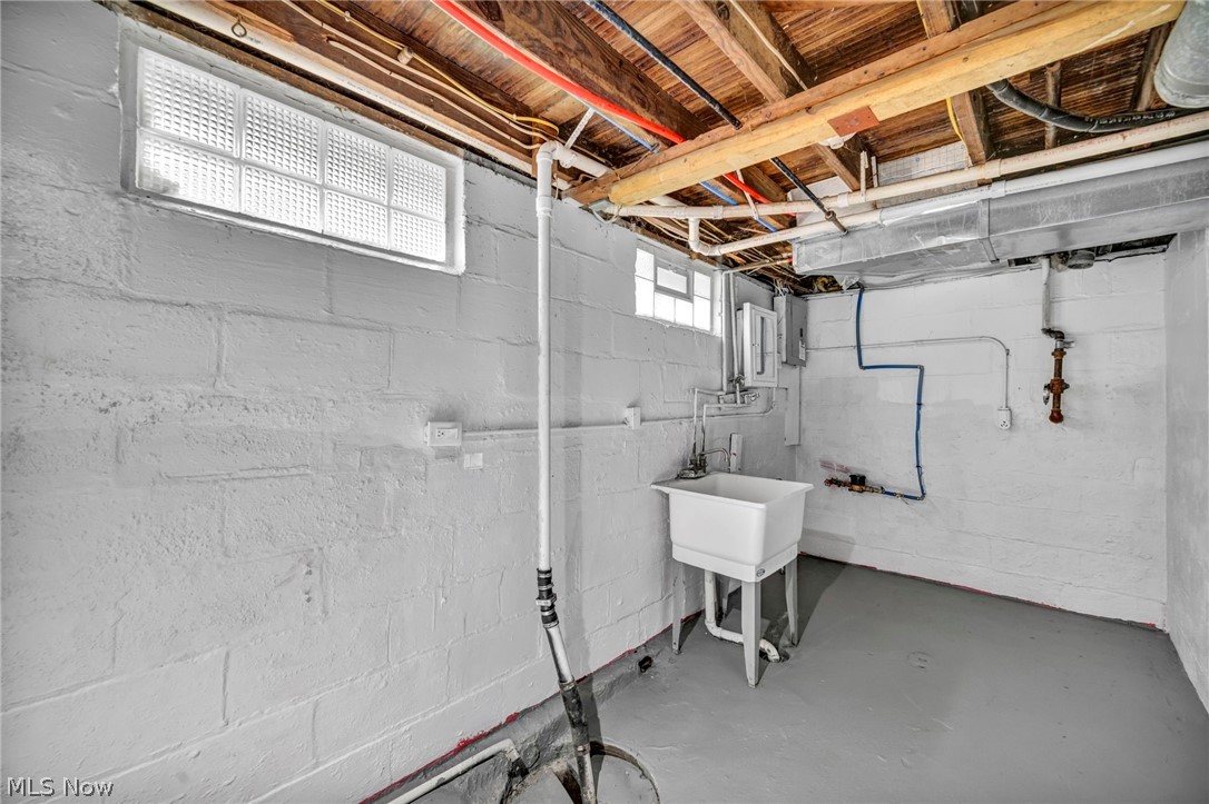 7623 Macedonia Road Oakwood OH 44146