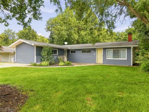 9103 Cranbrook Drive Northfield Village OH 44067
