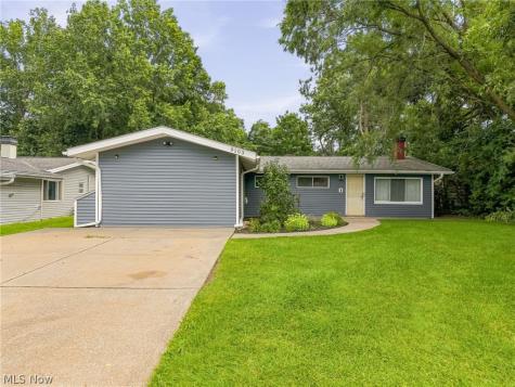 9103 Cranbrook Drive Northfield Village OH 44067