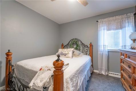 2435 Eastern Avenue Alliance OH 44601