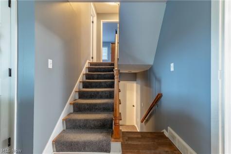 2435 Eastern Avenue Alliance OH 44601