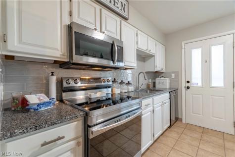 2435 Eastern Avenue Alliance OH 44601