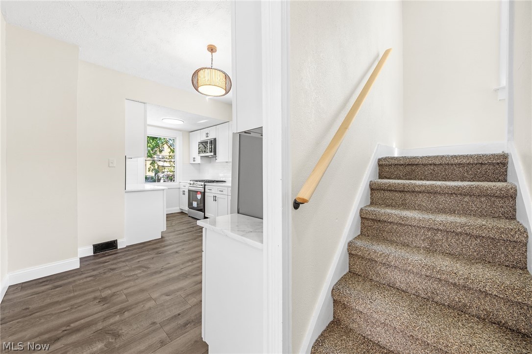 3101 W 101st Street Cleveland OH 44111