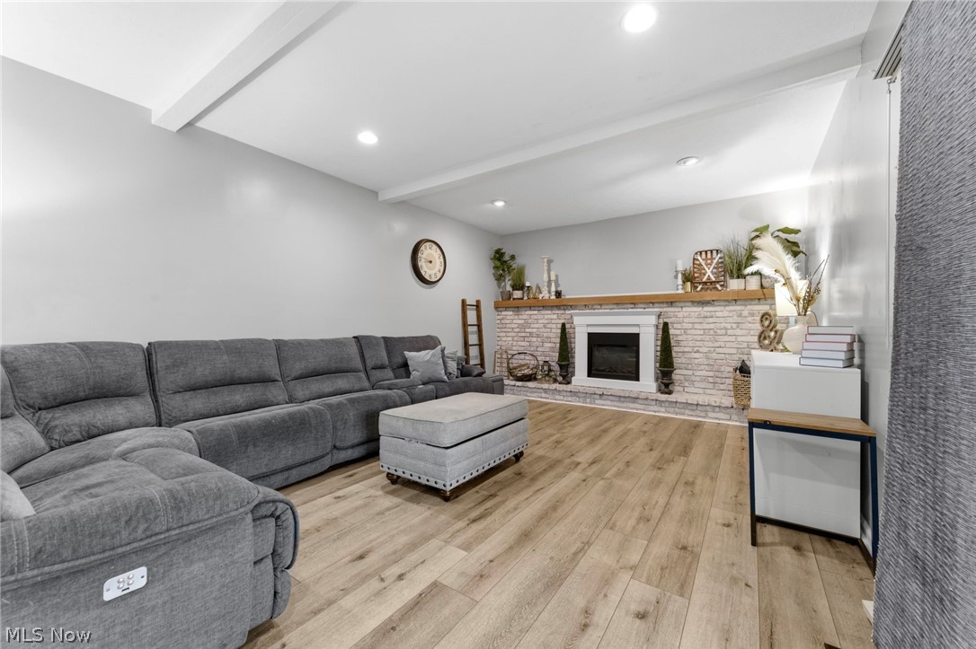 27974 Sanders Lane North Olmsted OH 44070