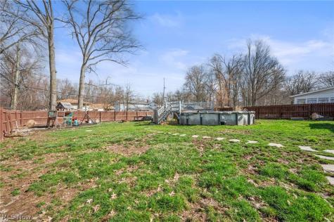 27974 Sanders Lane North Olmsted OH 44070