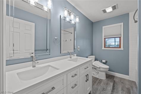 25471 Hilltop Drive Beachwood OH 44122