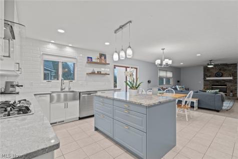 25471 Hilltop Drive Beachwood OH 44122