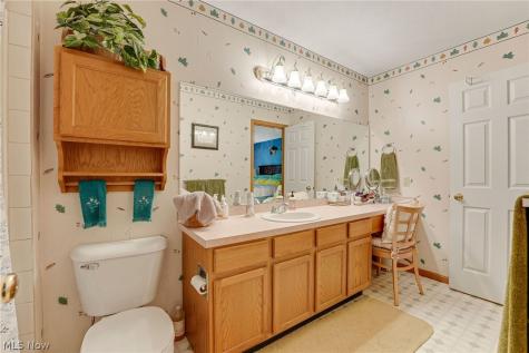 5432 Stoney Lane Painesville OH 44077