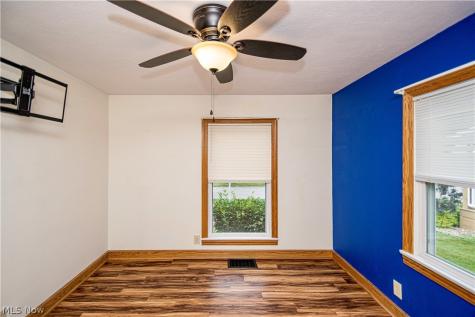 172 Davenport Avenue Akron OH 44312