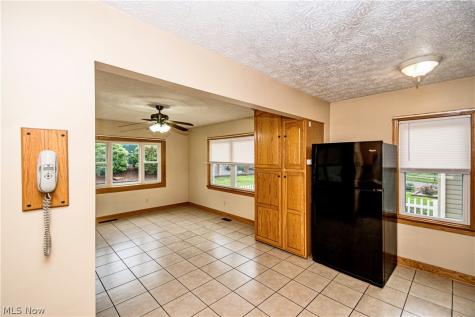 172 Davenport Avenue Akron OH 44312