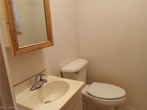 5621 Andover Boulevard Garfield Heights OH 44125