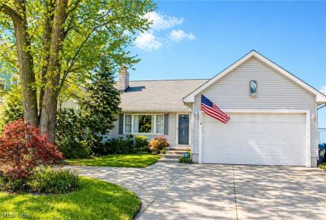2025 E Erie Avenue Lorain OH 44052