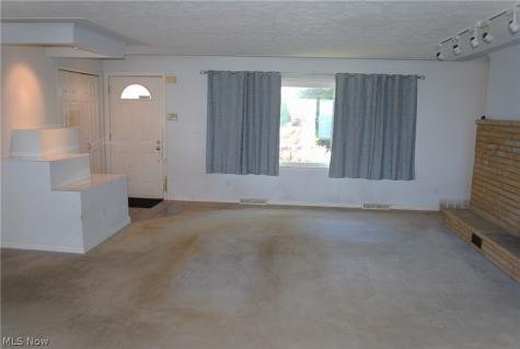 2025 E Erie Avenue Lorain OH 44052