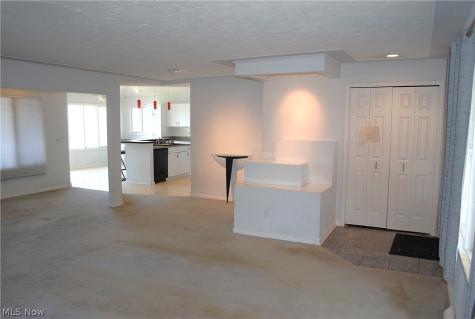 2025 E Erie Avenue Lorain OH 44052