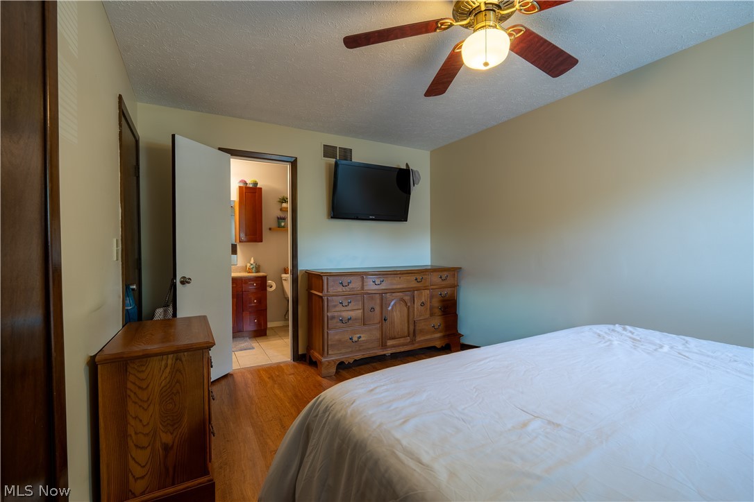 546 Fieldstone Drive Amherst OH 44001