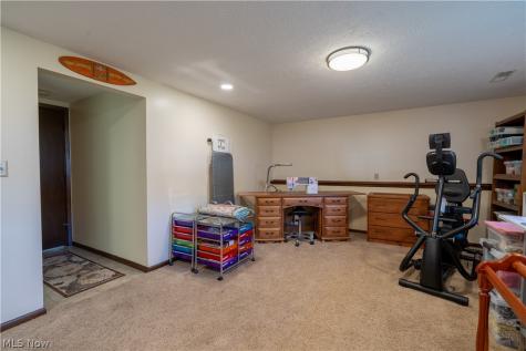 546 Fieldstone Drive Amherst OH 44001