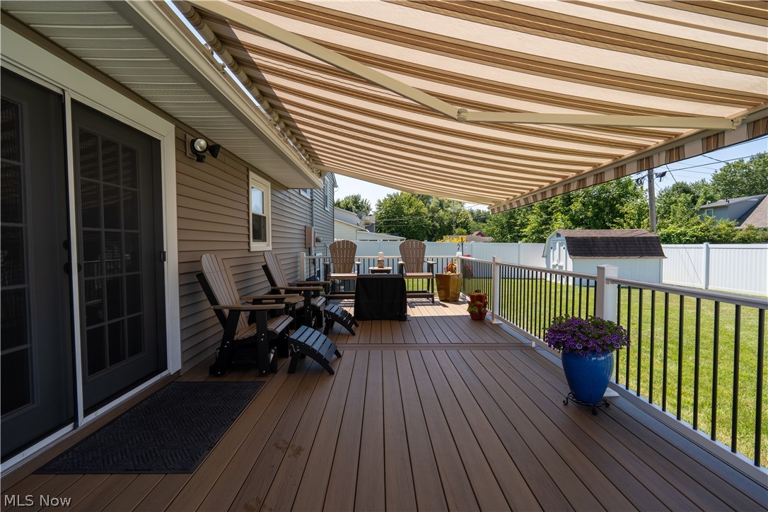 546 Fieldstone Drive Amherst OH 44001