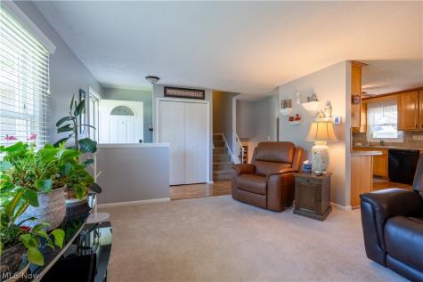 546 Fieldstone Drive Amherst OH 44001