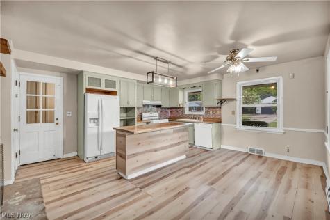 2145 Miami Road Euclid OH 44117