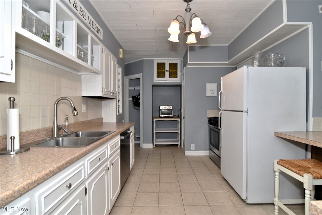 2459 Eaton Road University Heights OH 44118