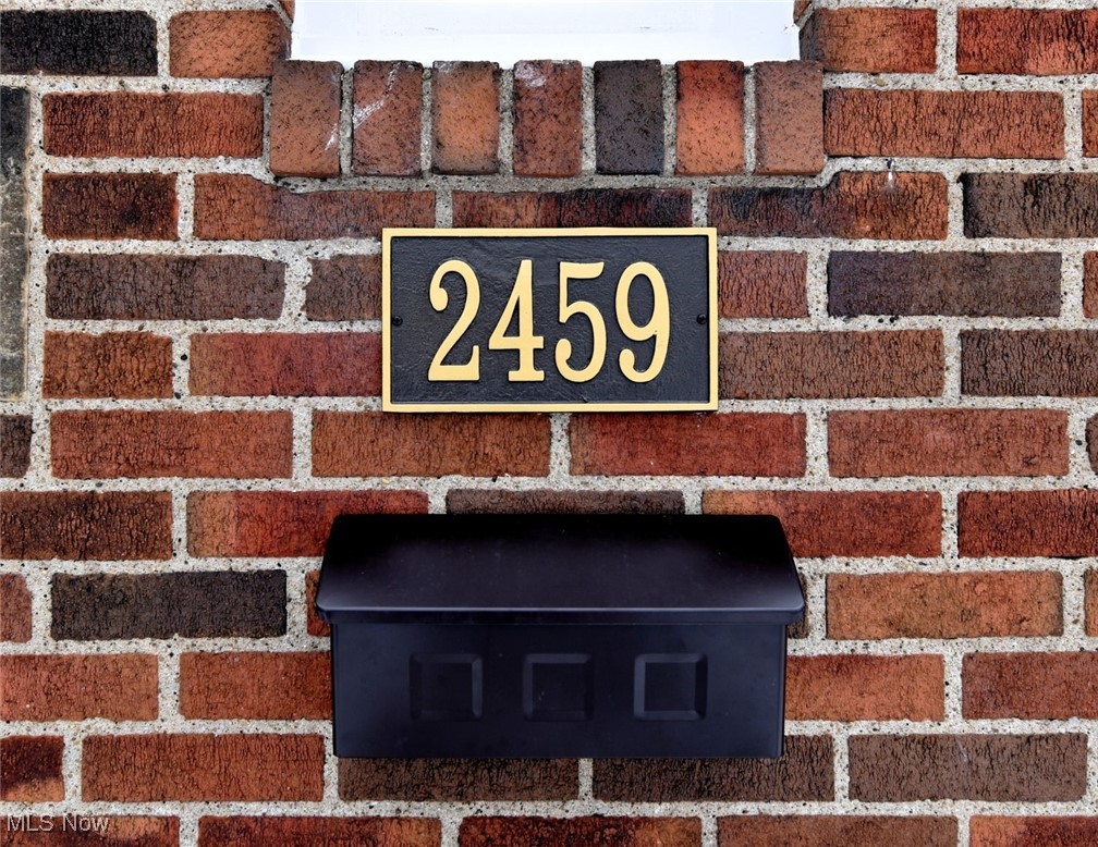 2459 Eaton Road University Heights OH 44118