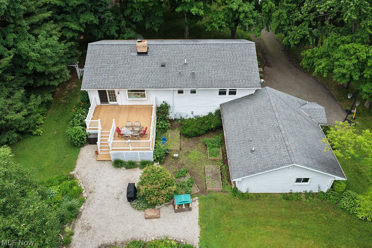 10515 Sherman Road Chardon OH 44024