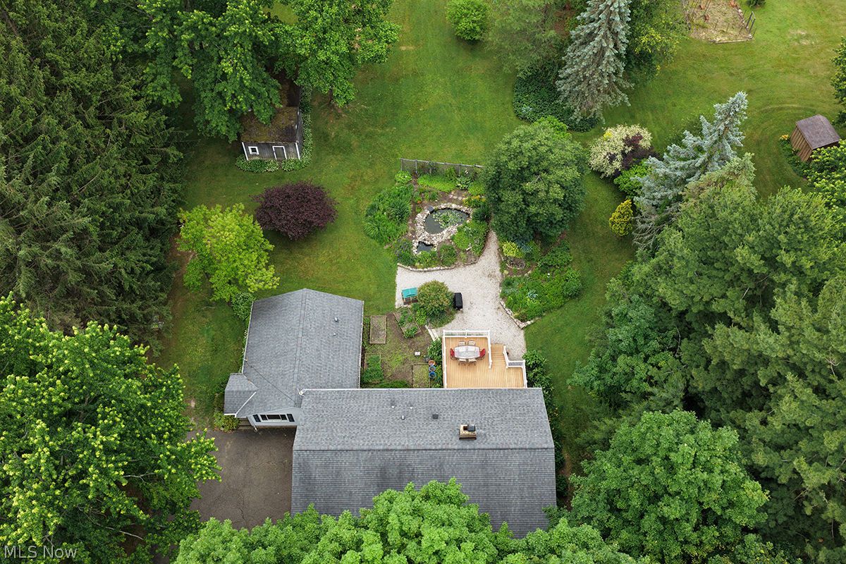 10515 Sherman Road Chardon OH 44024