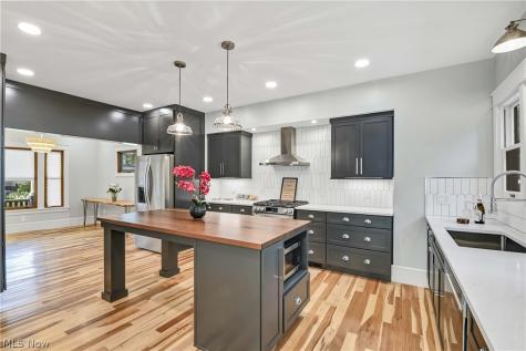 4114 Archwood Avenue Cleveland OH 44109