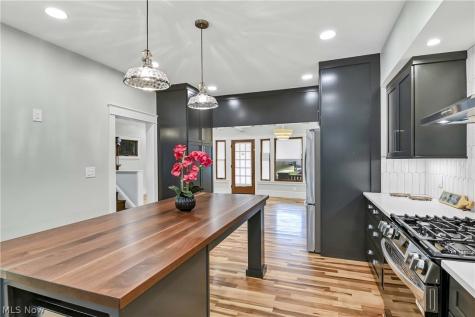 4114 Archwood Avenue Cleveland OH 44109