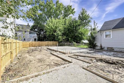 4114 Archwood Avenue Cleveland OH 44109