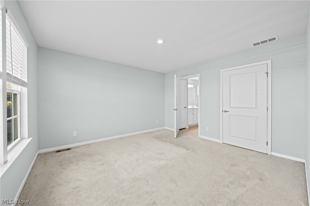 2135 Farroni Drive Willoughby OH 44094