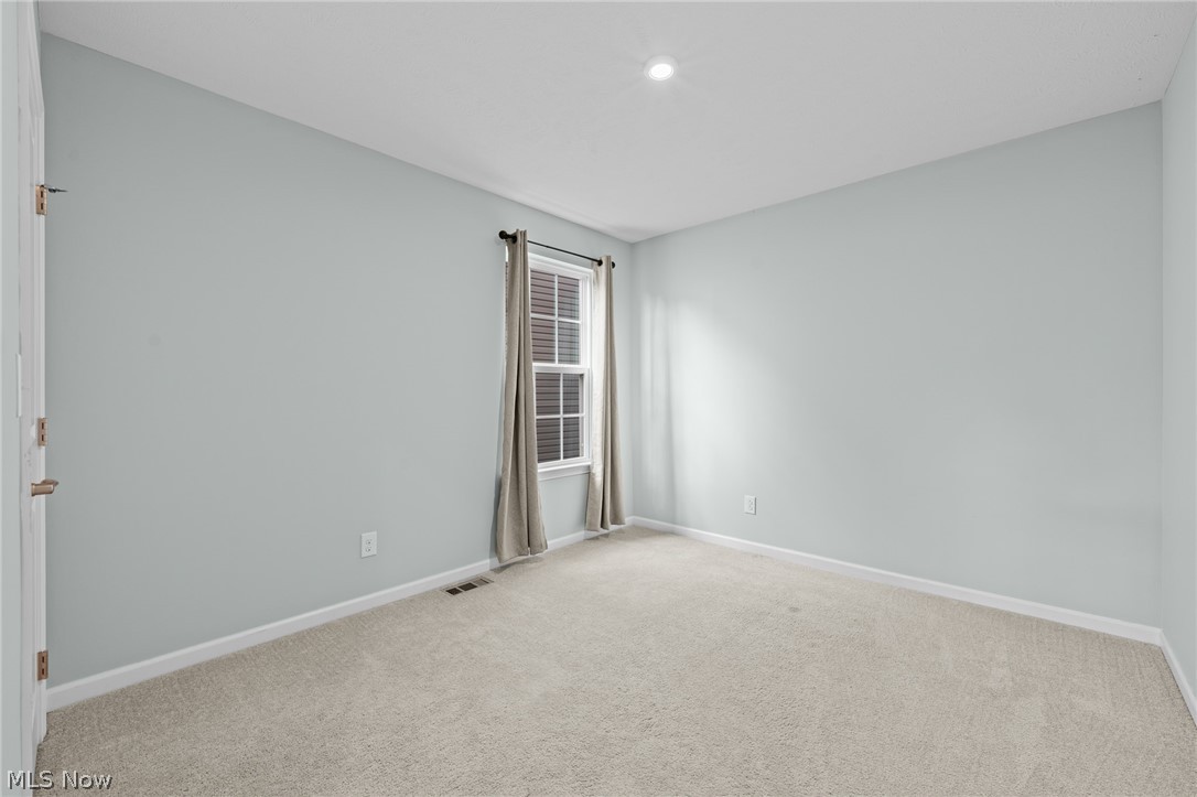 2135 Farroni Drive Willoughby OH 44094
