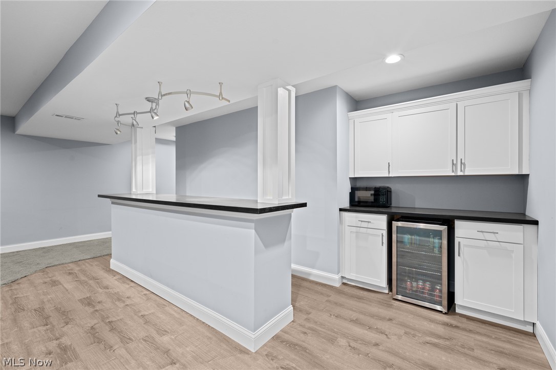 2135 Farroni Drive Willoughby OH 44094