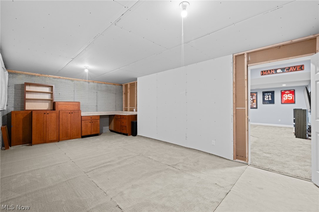 2135 Farroni Drive Willoughby OH 44094