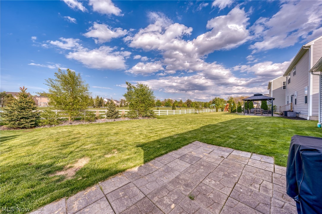 2135 Farroni Drive Willoughby OH 44094