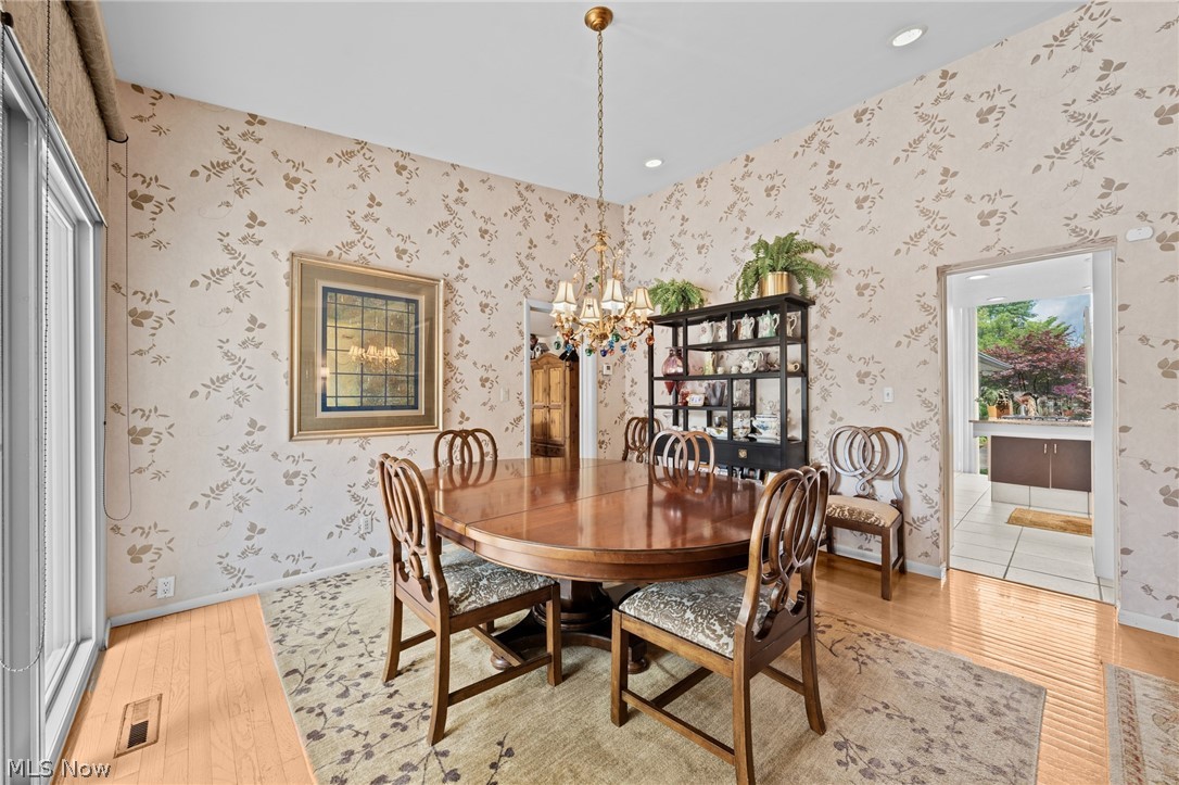 24840 Shaker Boulevard Beachwood OH 44122
