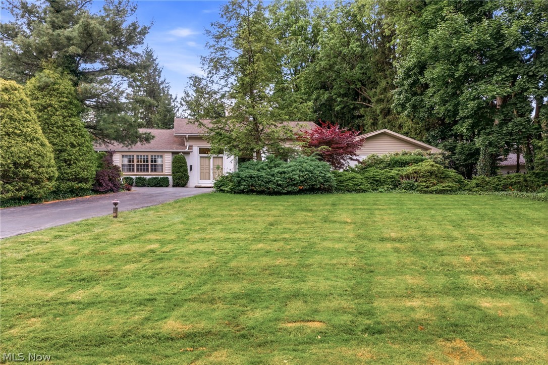 24840 Shaker Boulevard Beachwood OH 44122