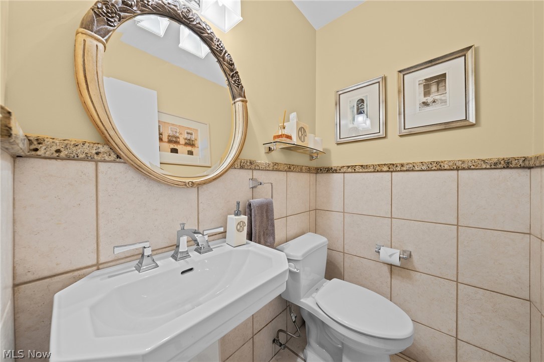 24840 Shaker Boulevard Beachwood OH 44122