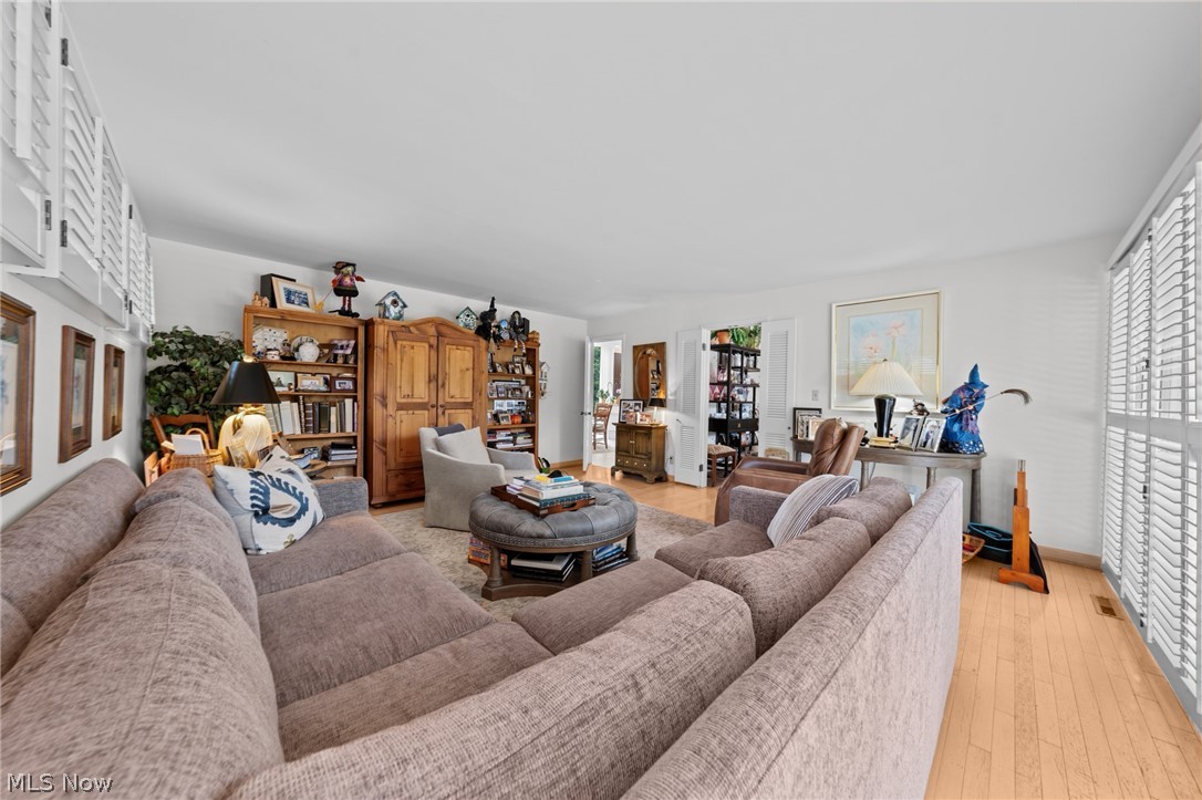 24840 Shaker Boulevard Beachwood OH 44122