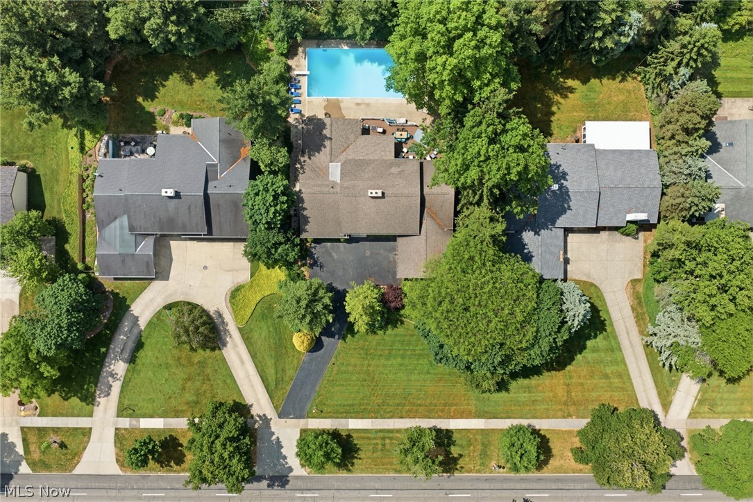 24840 Shaker Boulevard Beachwood OH 44122