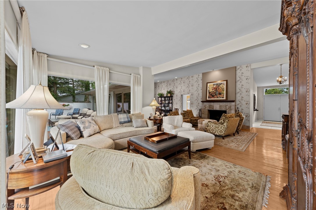24840 Shaker Boulevard Beachwood OH 44122