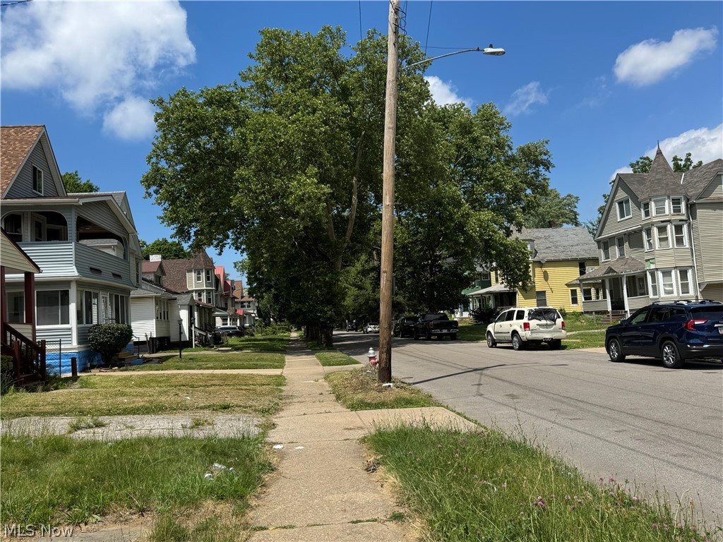 540 E 123rd Street Cleveland OH 44108