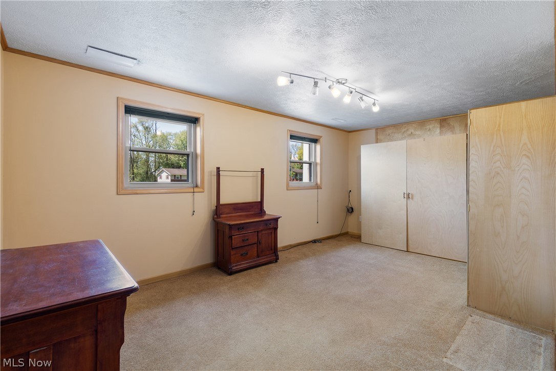 11074 Sagebrush Avenue NE Uniontown OH 44685