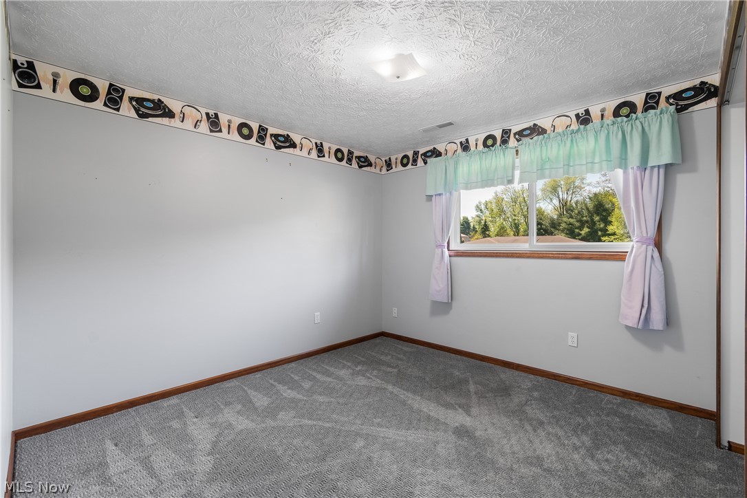 11074 Sagebrush Avenue NE Uniontown OH 44685