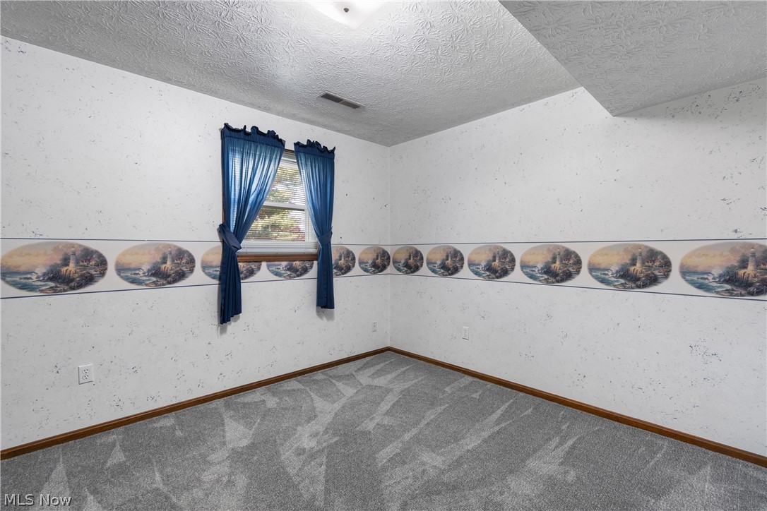 11074 Sagebrush Avenue NE Uniontown OH 44685