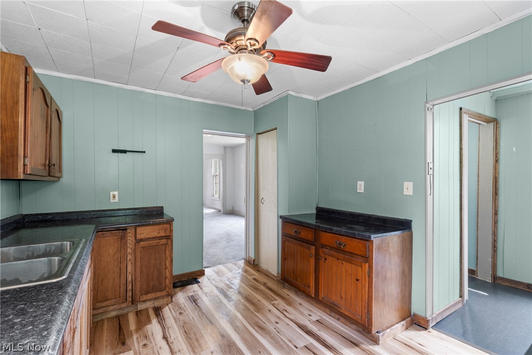 319 N 7th Street Martins Ferry OH 43935