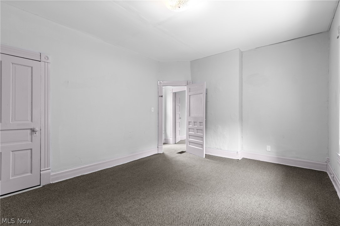 319 N 7th Street Martins Ferry OH 43935